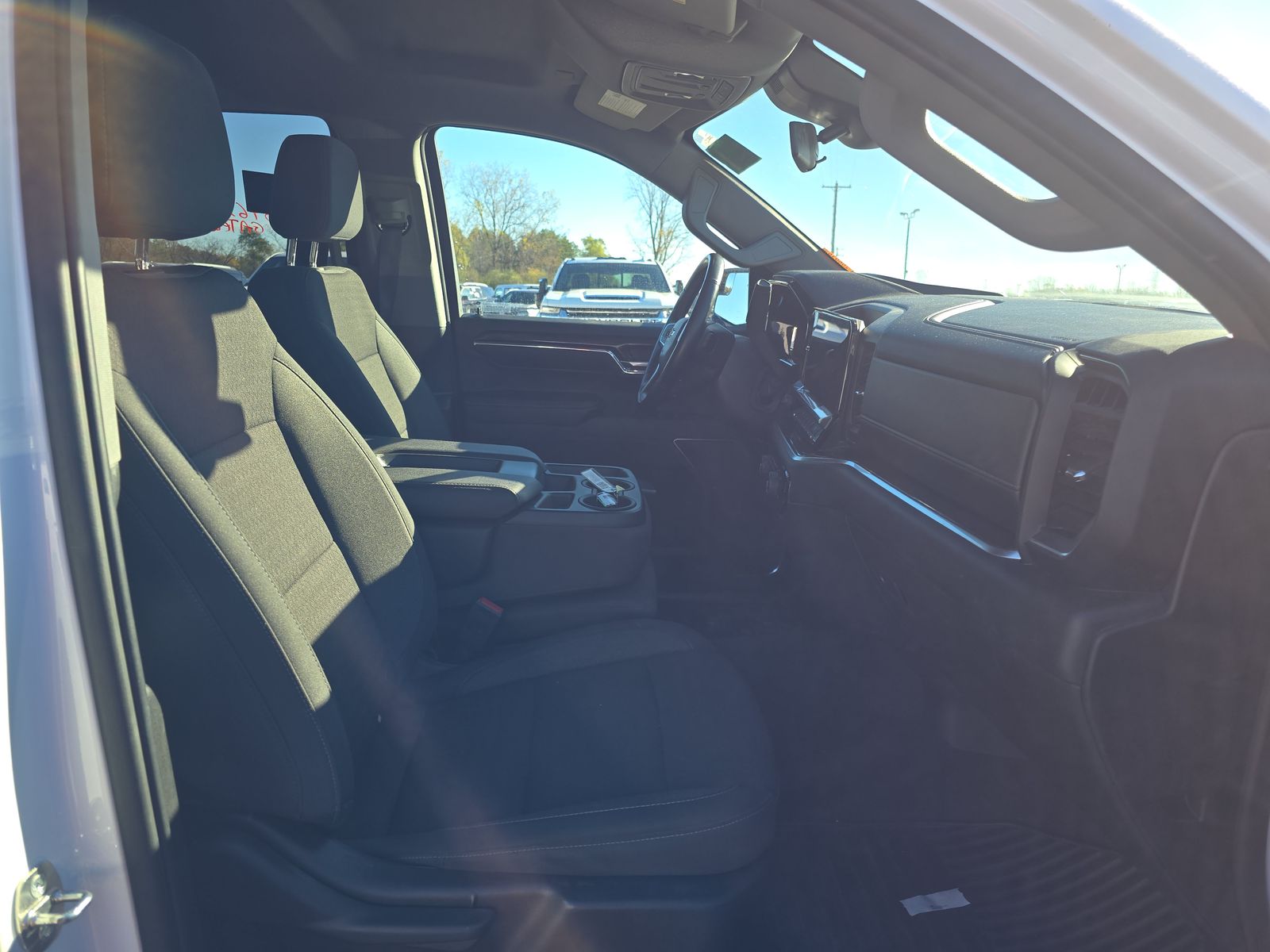 2024 Chevrolet Silverado 1500 LT AWD