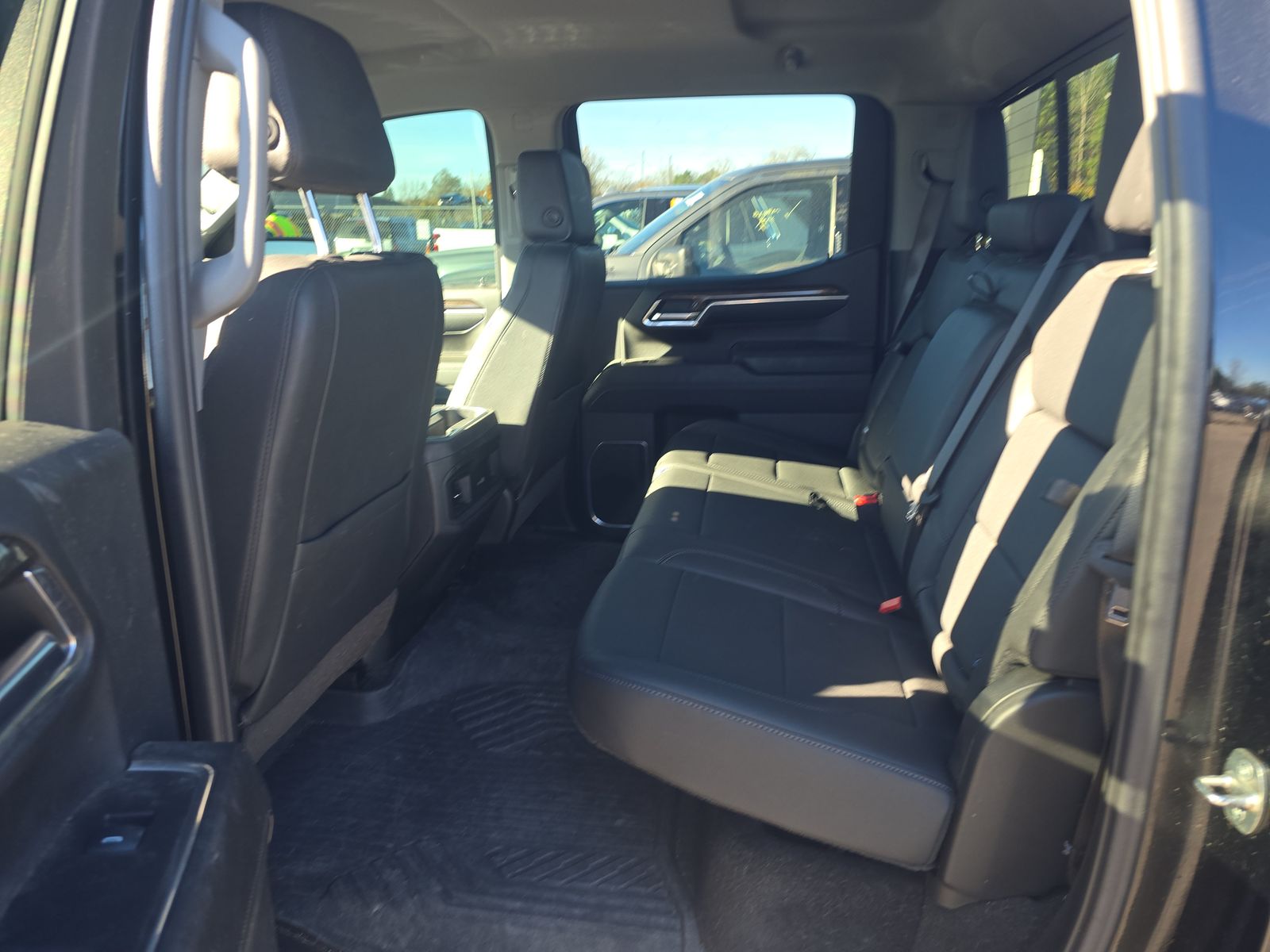 2024 Chevrolet Silverado 1500 RST AWD