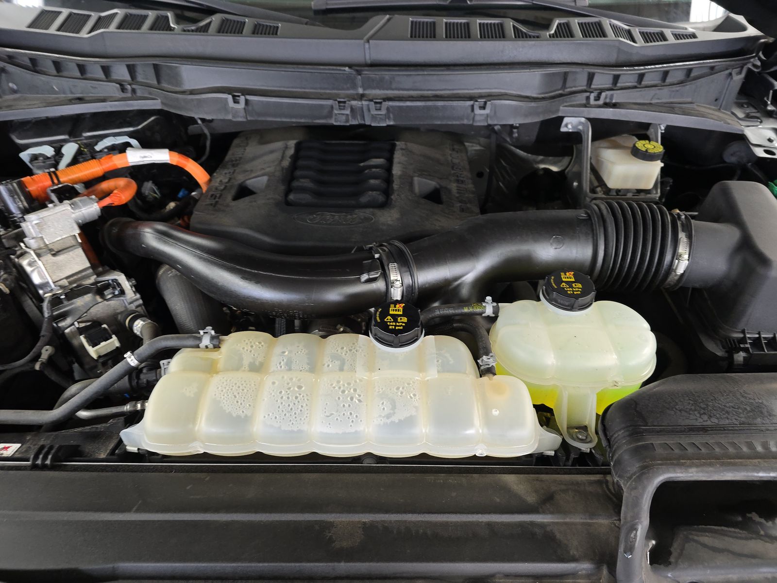 2023 Ford F-150 Hybrid Lariat AWD