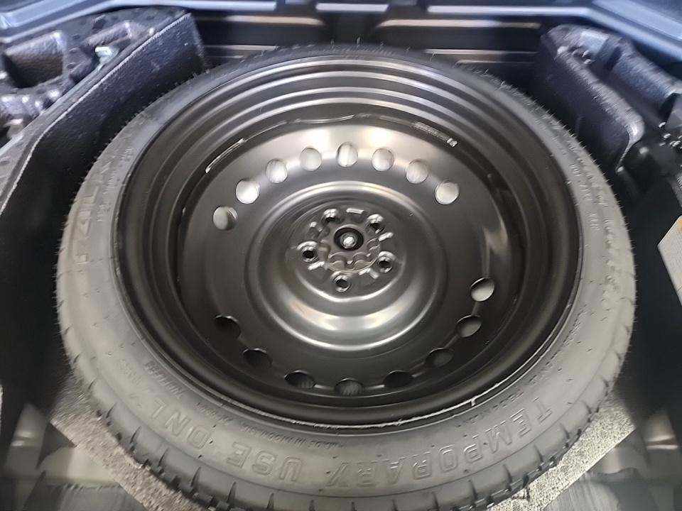 2025 Toyota Corolla SE FWD