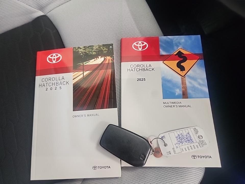 2025 Toyota Corolla SE FWD