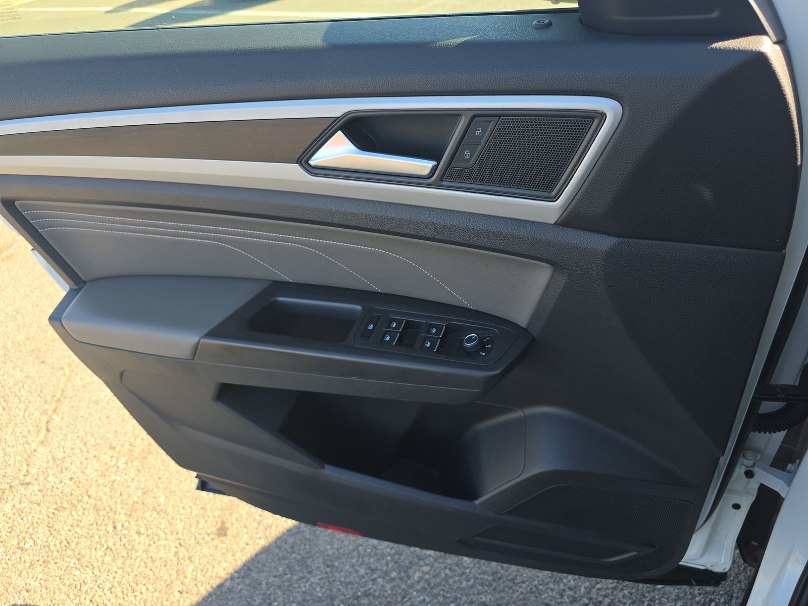 2022 Volkswagen Atlas 2.0T SE FWD