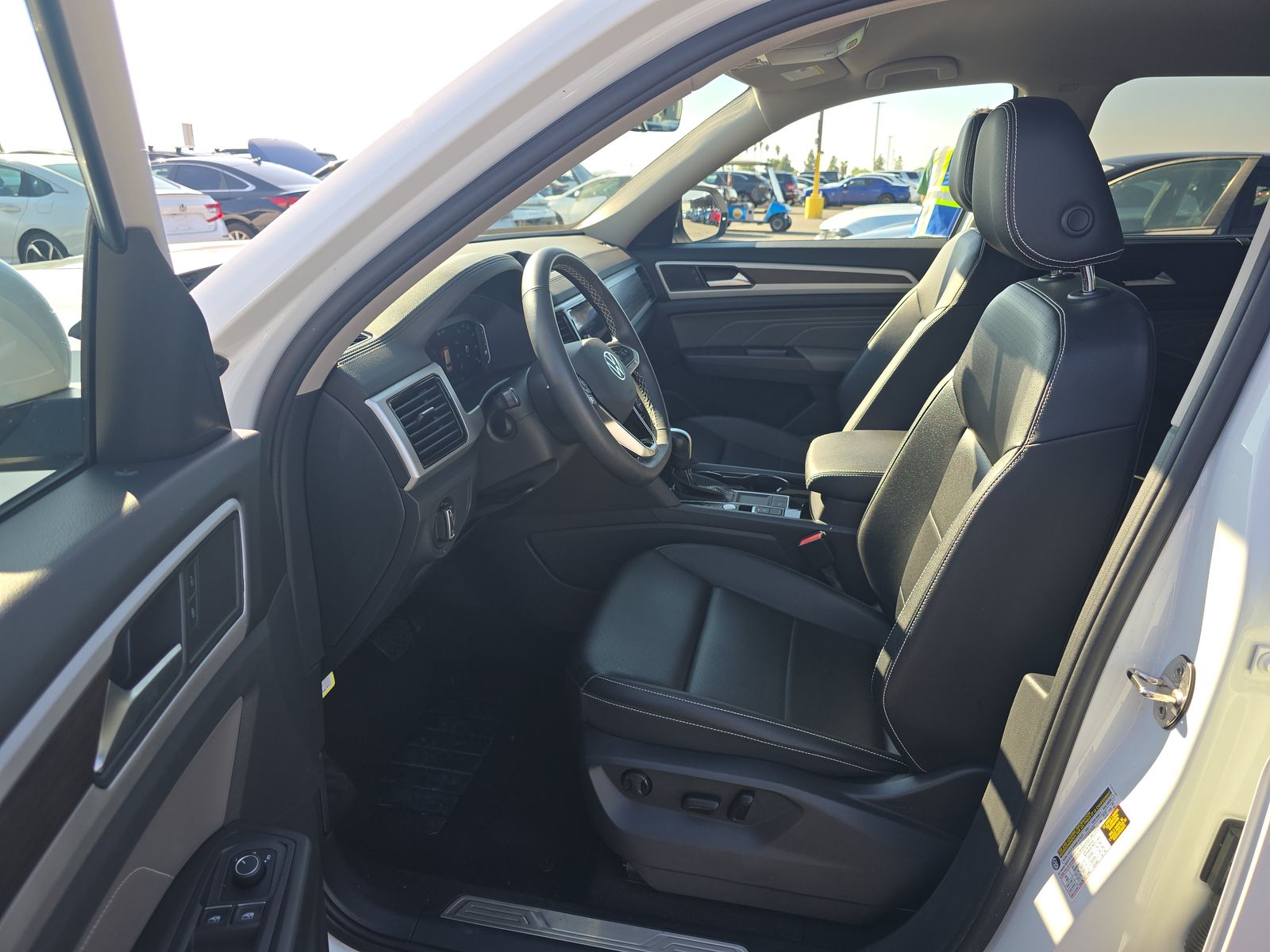 2022 Volkswagen Atlas 2.0T SE FWD