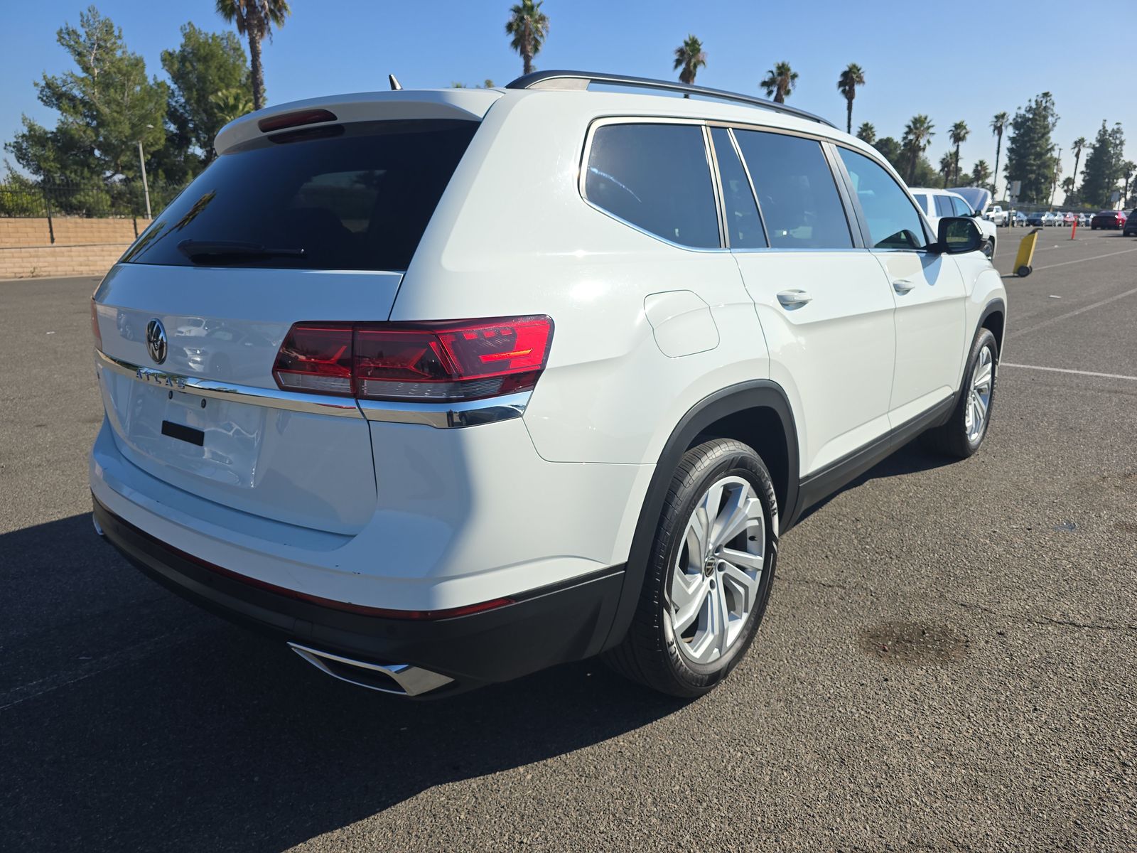 2022 Volkswagen Atlas 2.0T SE FWD