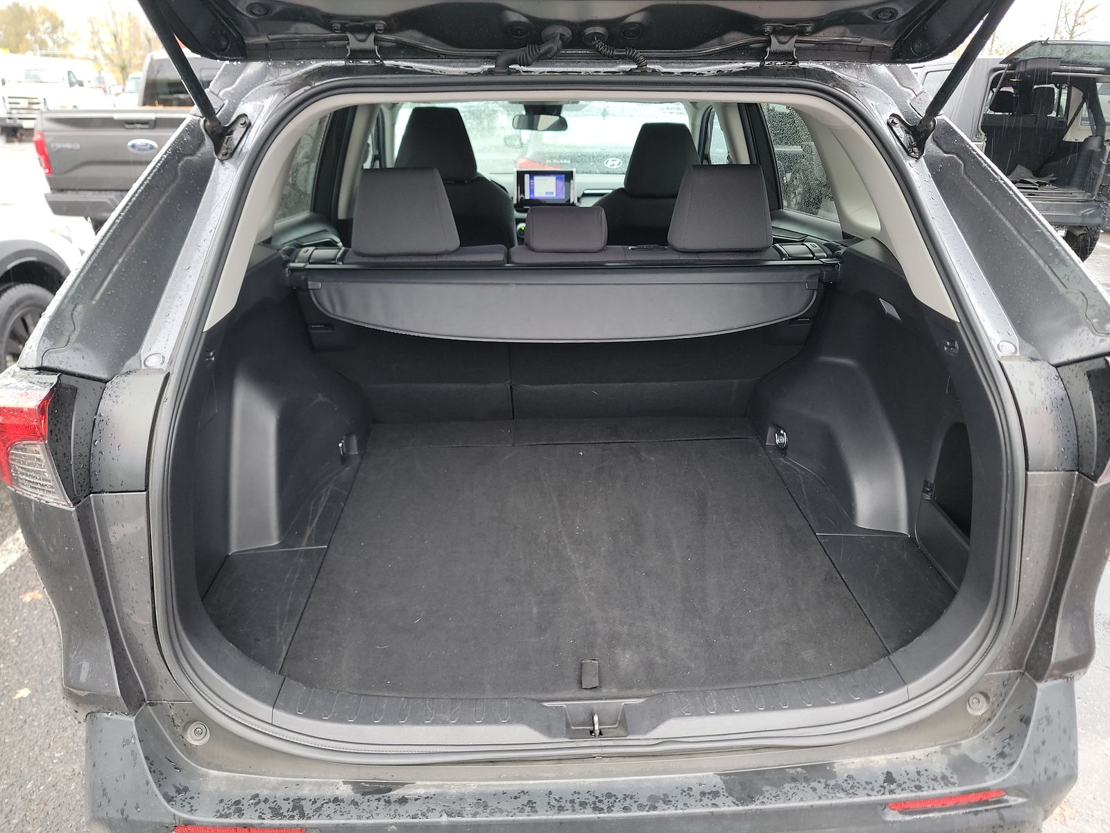 2023 Toyota RAV4 XLE AWD