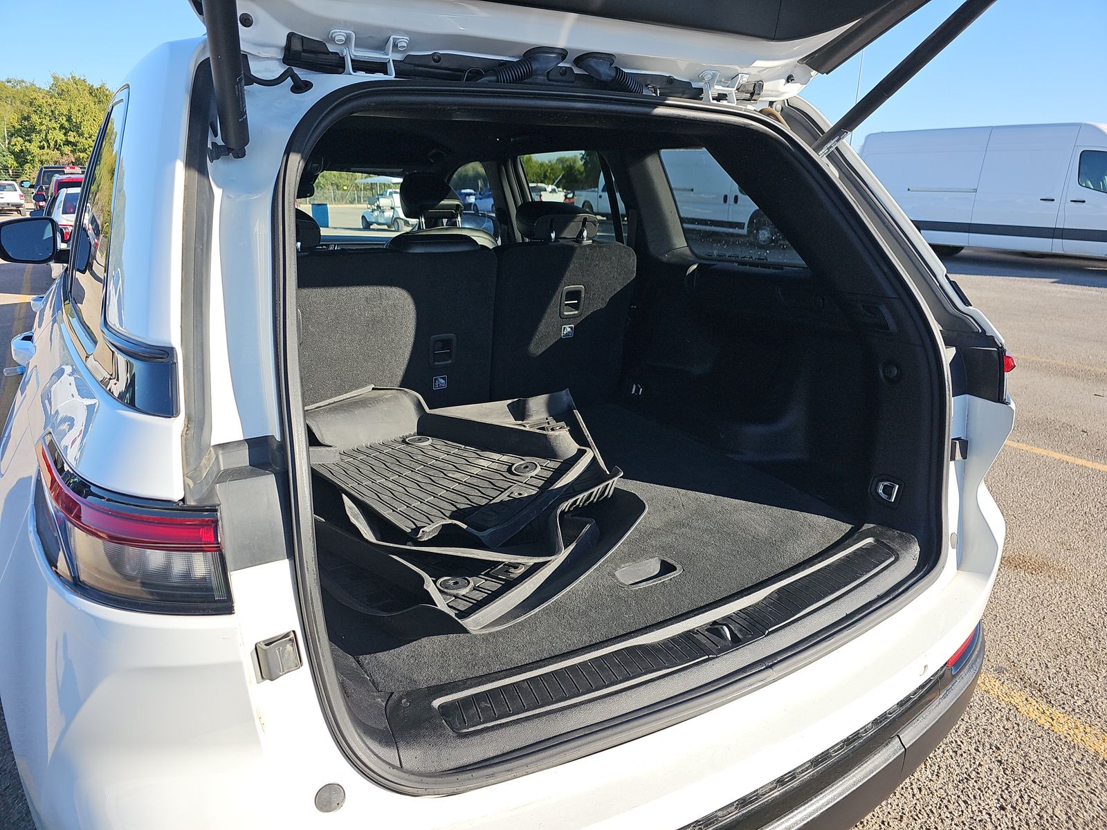 2023 Jeep Grand Cherokee Altitude AWD