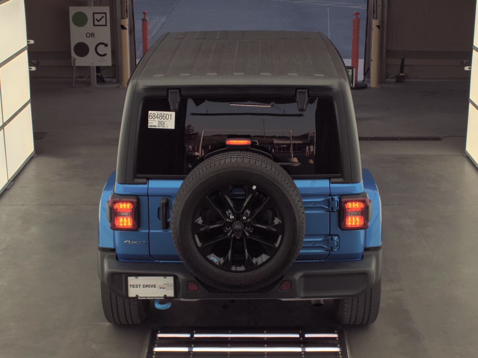 2022 Jeep Wrangler Unlimited 4xe Sahara AWD