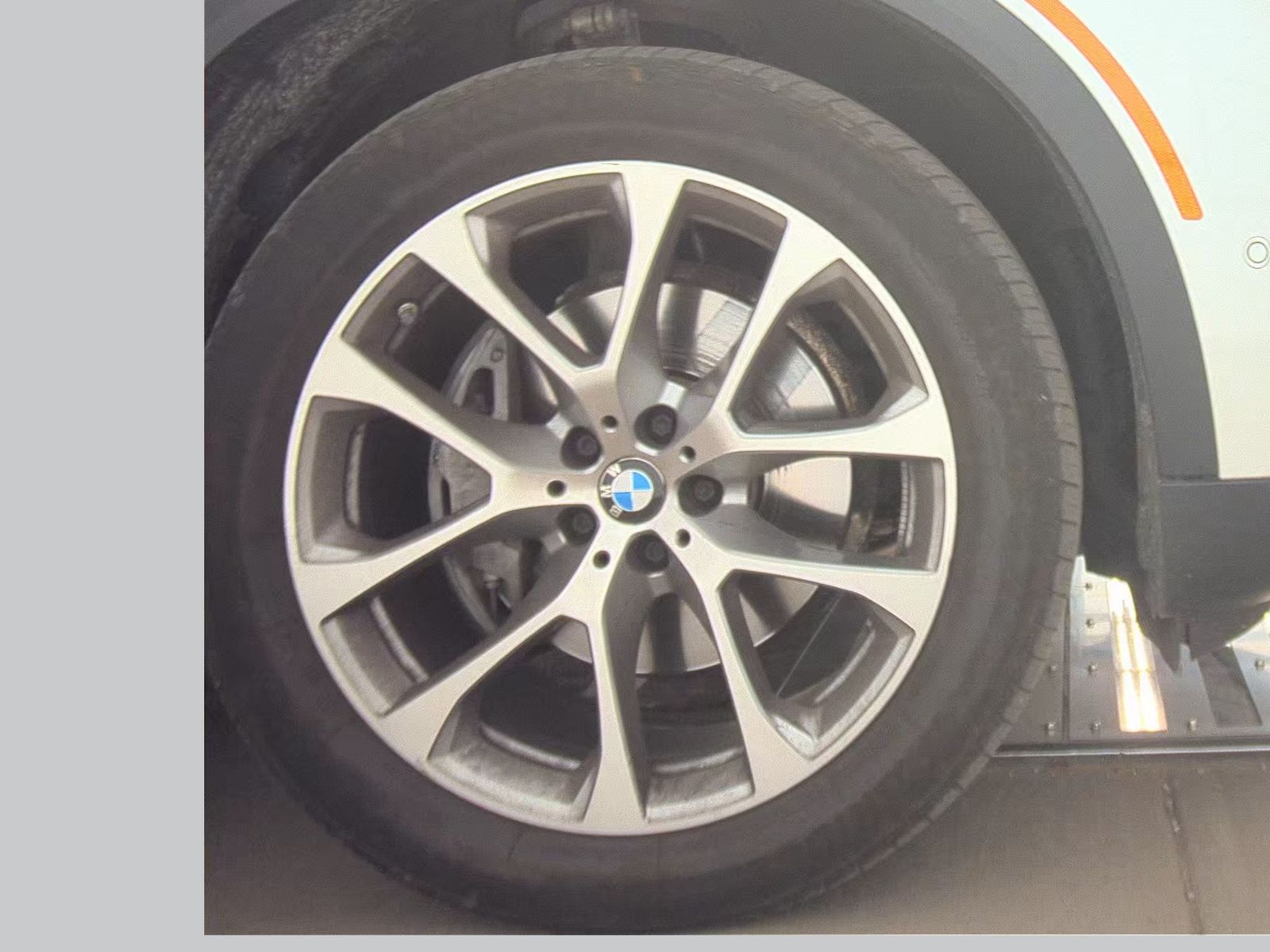 2024 BMW X5 xDrive40i AWD