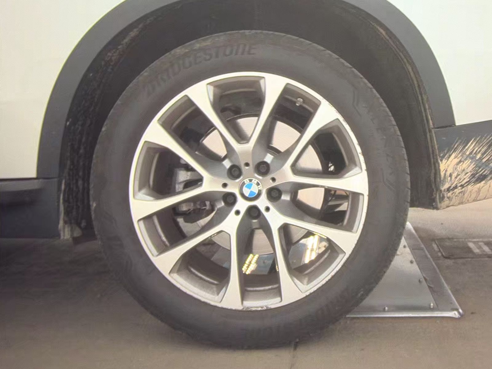 2024 BMW X5 xDrive40i AWD