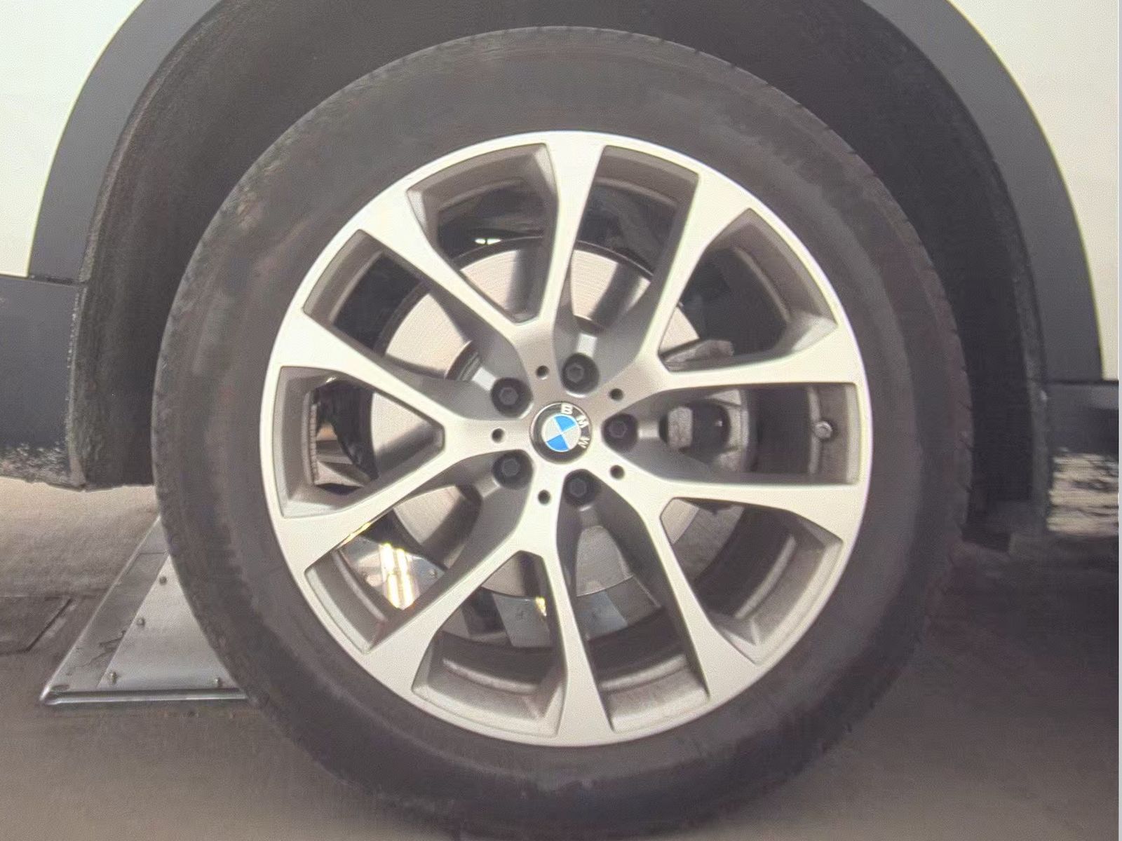 2024 BMW X5 xDrive40i AWD