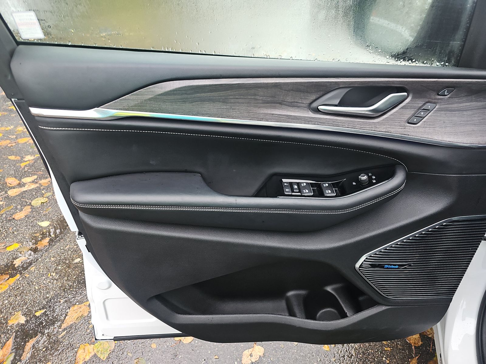 2022 Jeep Grand Cherokee 4xe Overland AWD