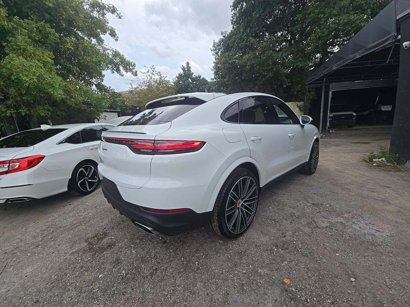 2023 Porsche Cayenne Base AWD