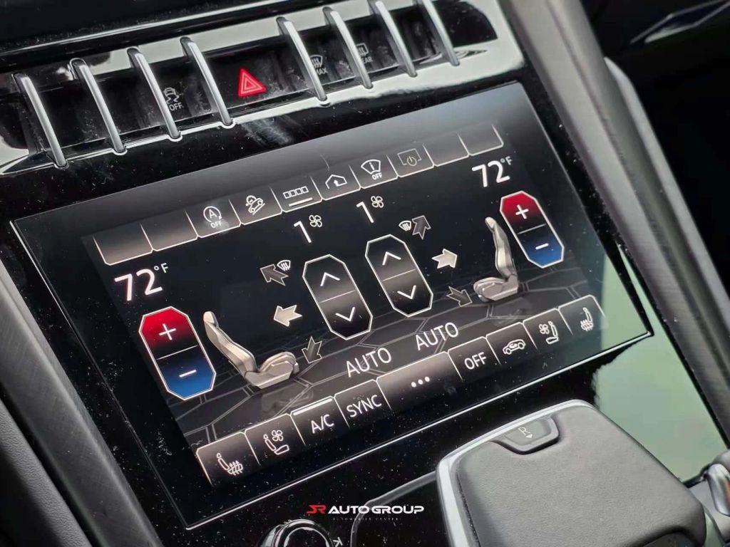 2022 Lamborghini Urus Base AWD