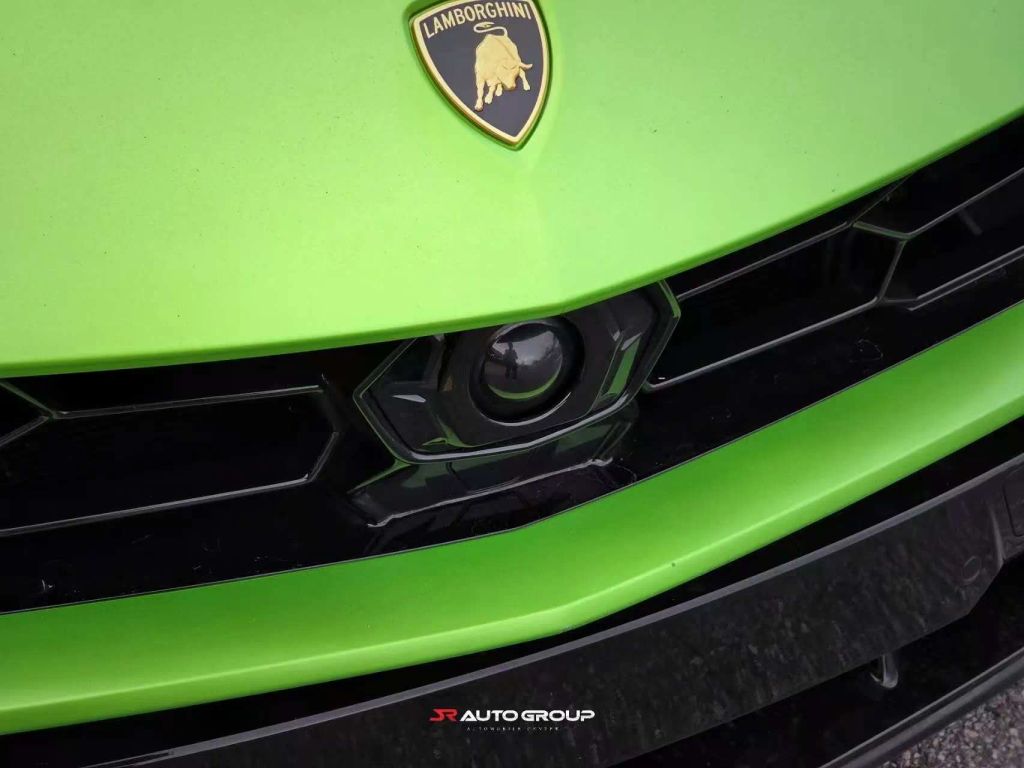 2022 Lamborghini Urus Base AWD