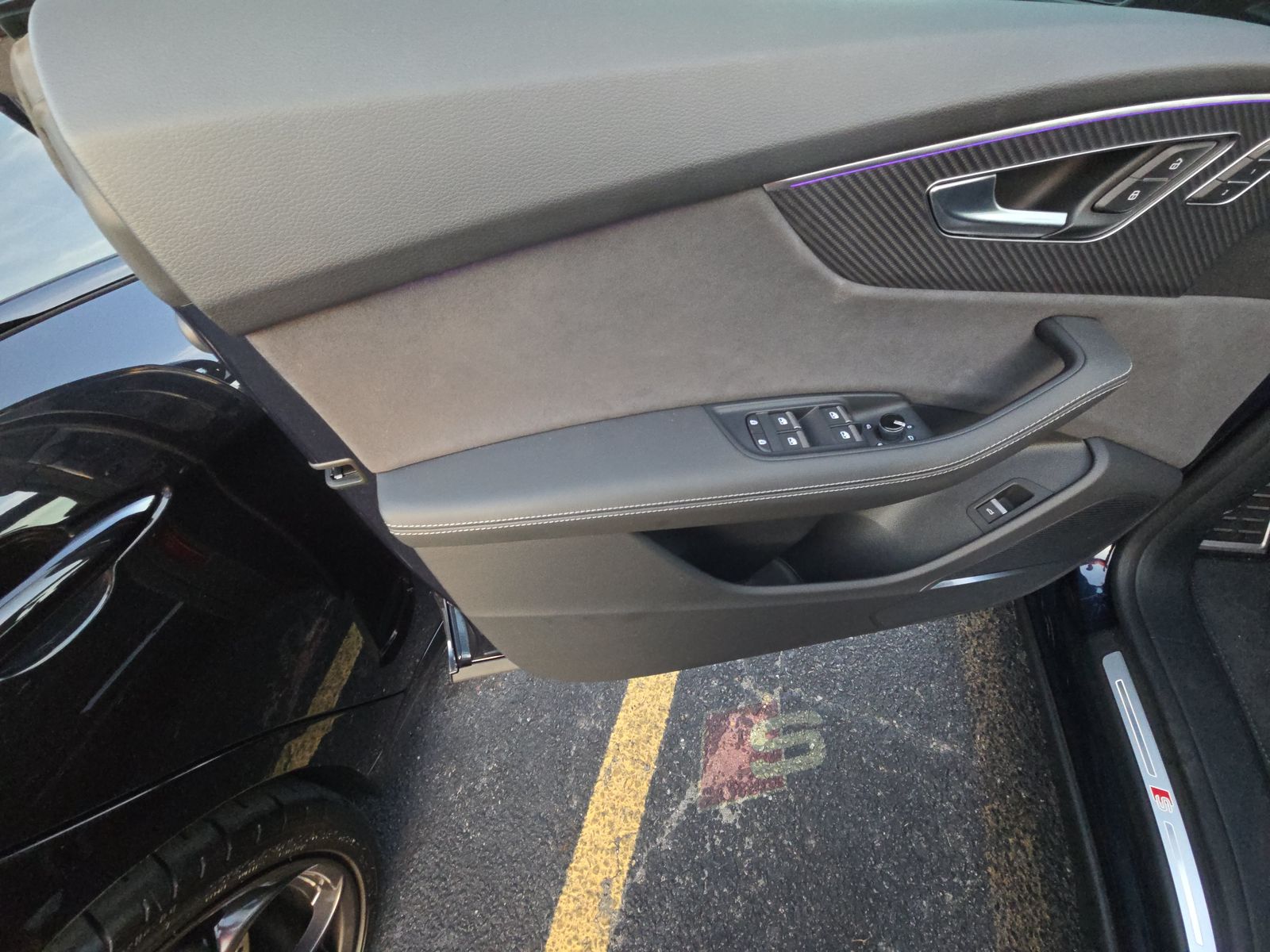 2025 Audi SQ8 Premium Plus AWD