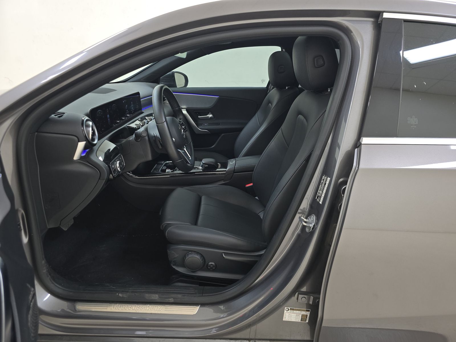 2022 Mercedes-Benz A-Class A 220 FWD