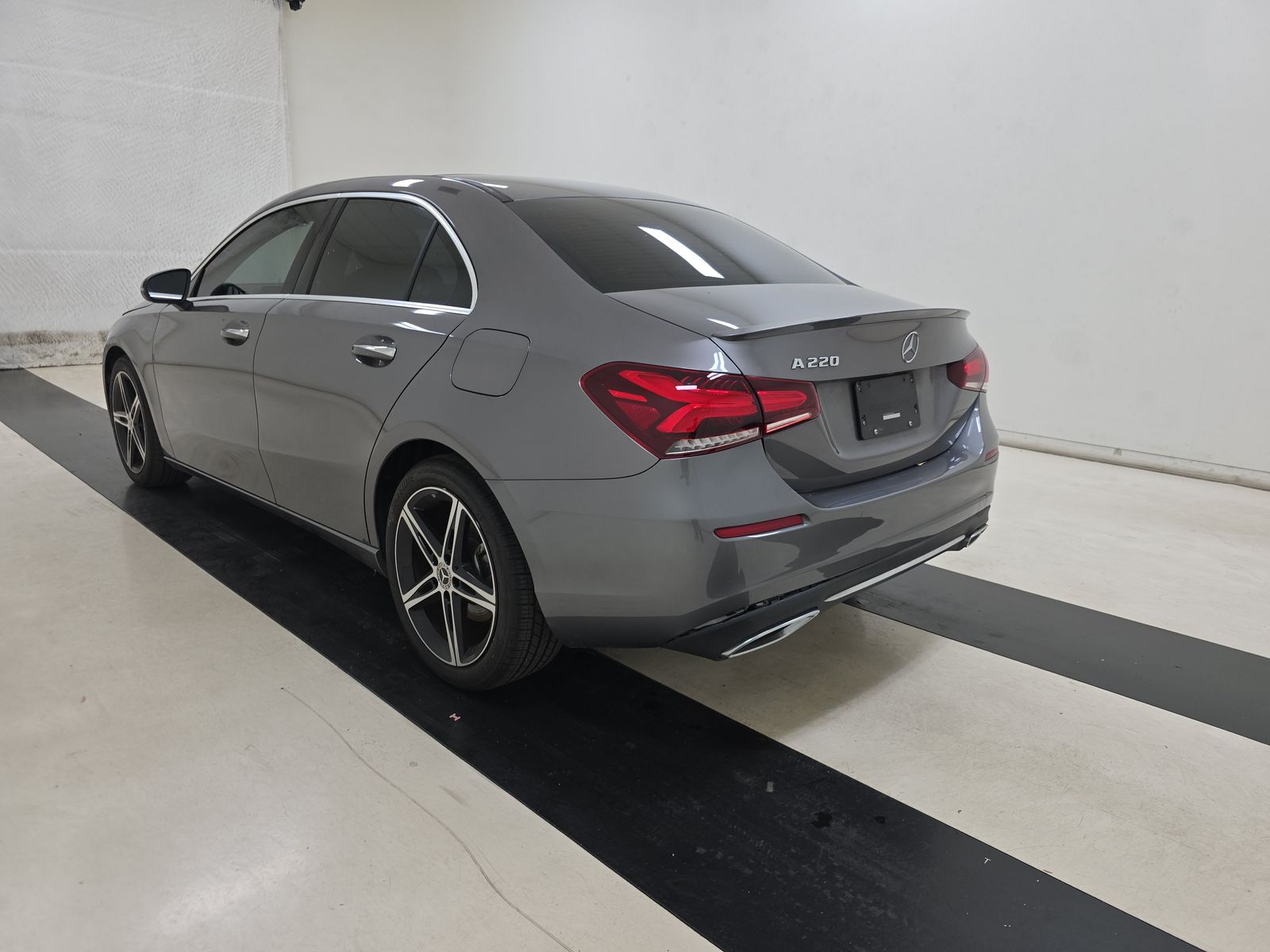 2022 Mercedes-Benz A-Class A 220 FWD