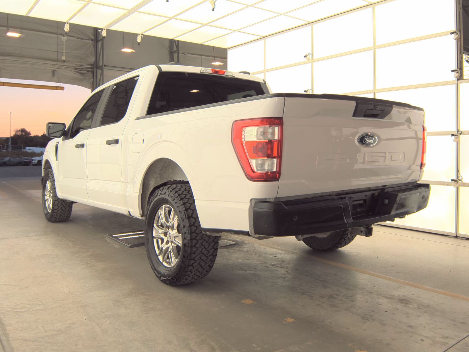 2022 Ford F-150 XL AWD