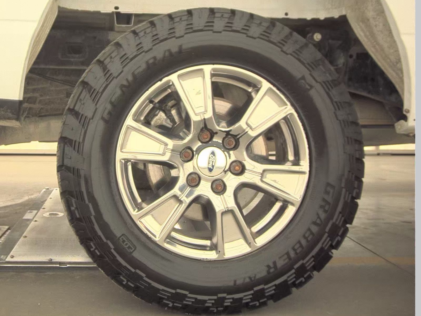 2022 Ford F-150 XL AWD