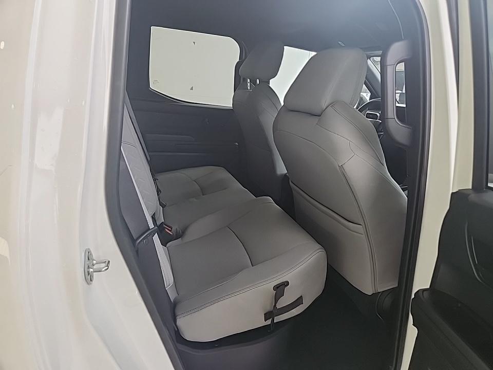 2024 Toyota Tacoma SR5 RWD