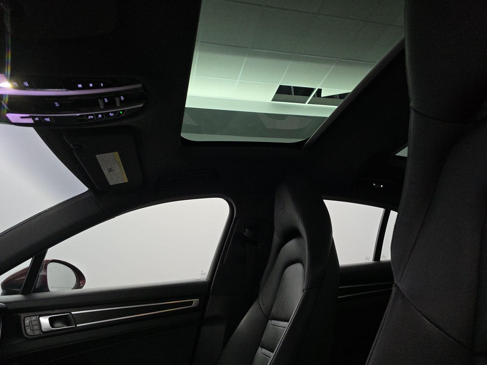 2023 Porsche Panamera 4 Platinum Edition AWD