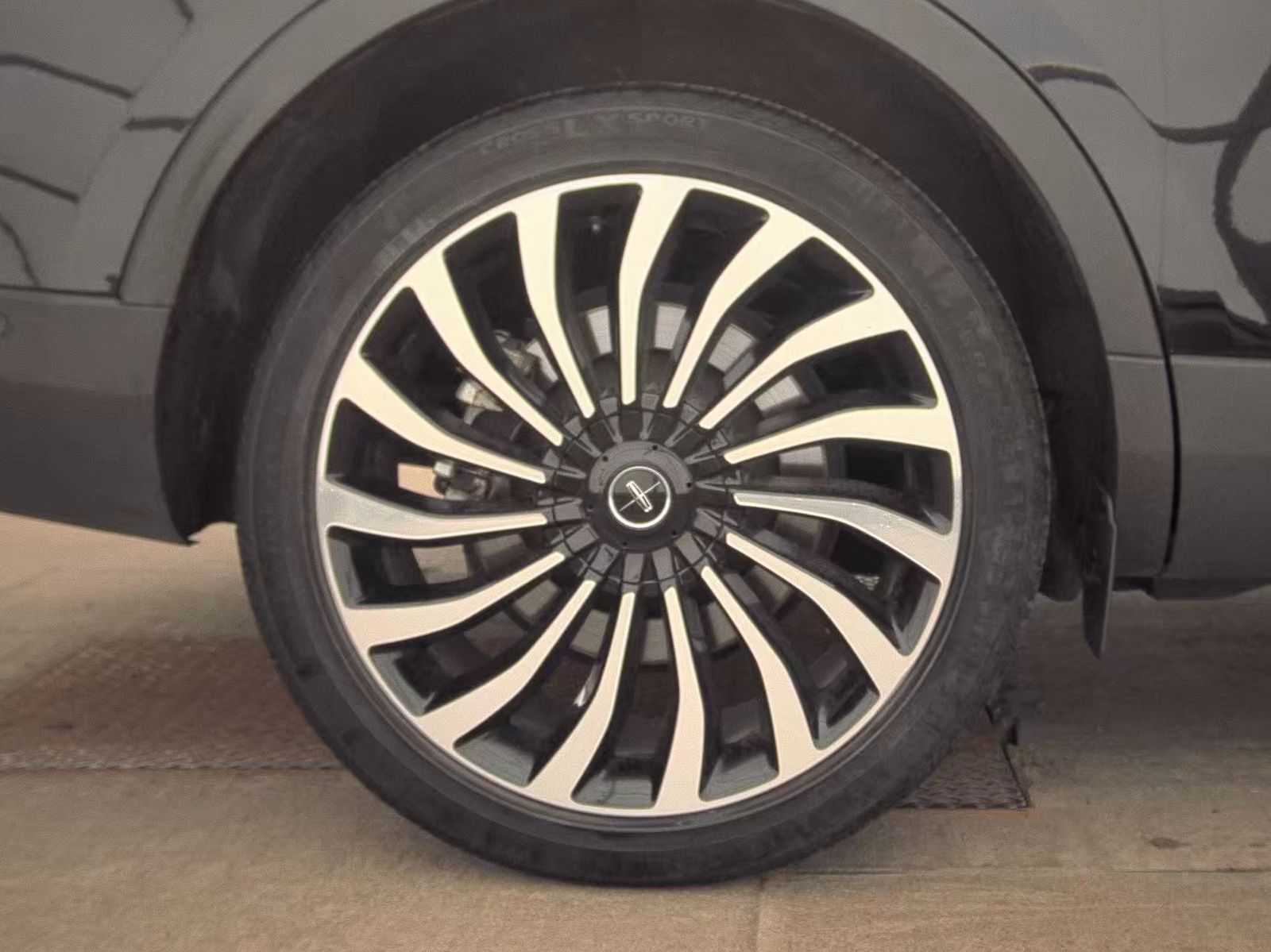 2023 Lincoln Nautilus Black Label AWD