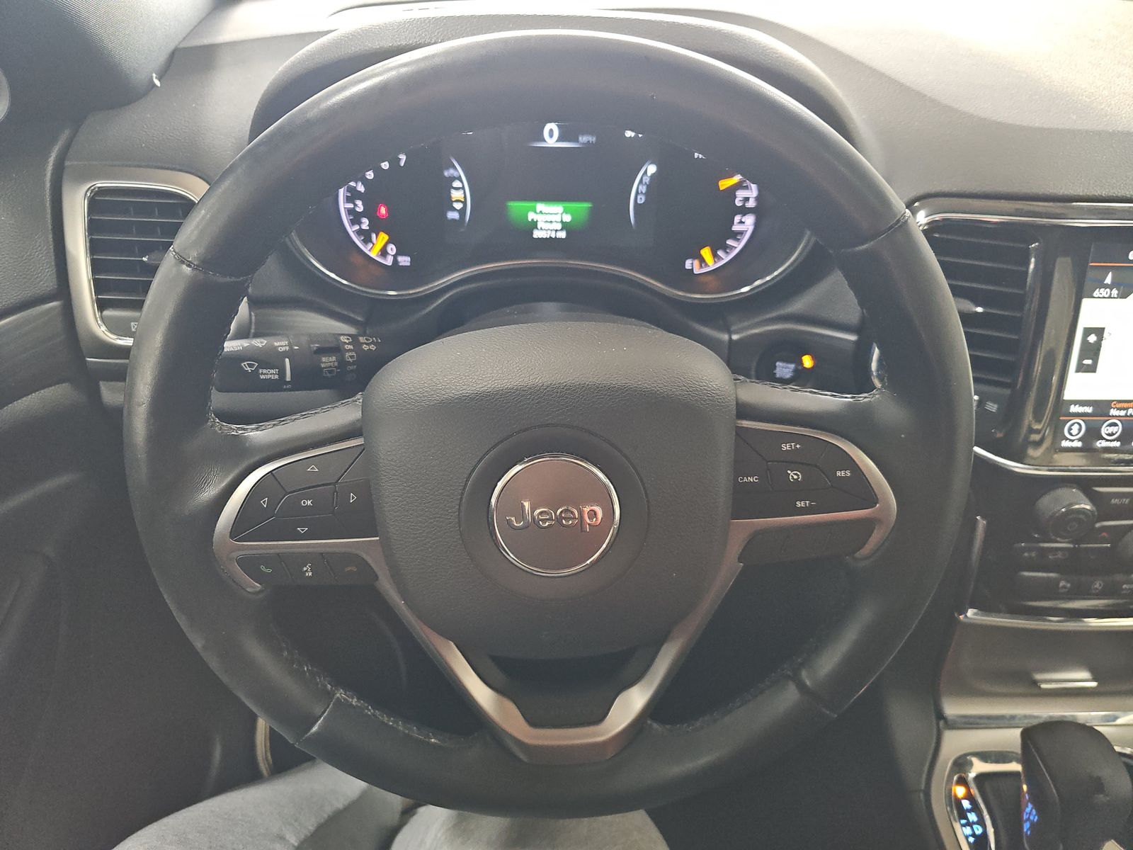 2022 Jeep Grand Cherokee Laredo X AWD