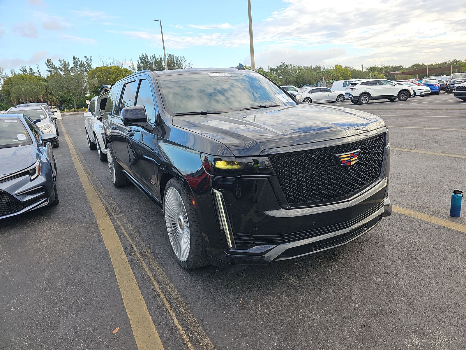 2021 Cadillac Escalade ESV Sport RWD