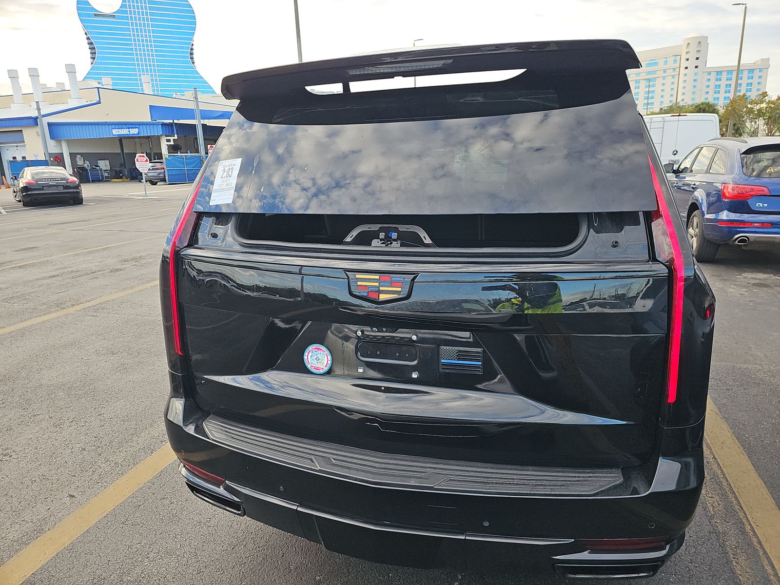 2021 Cadillac Escalade ESV Sport RWD
