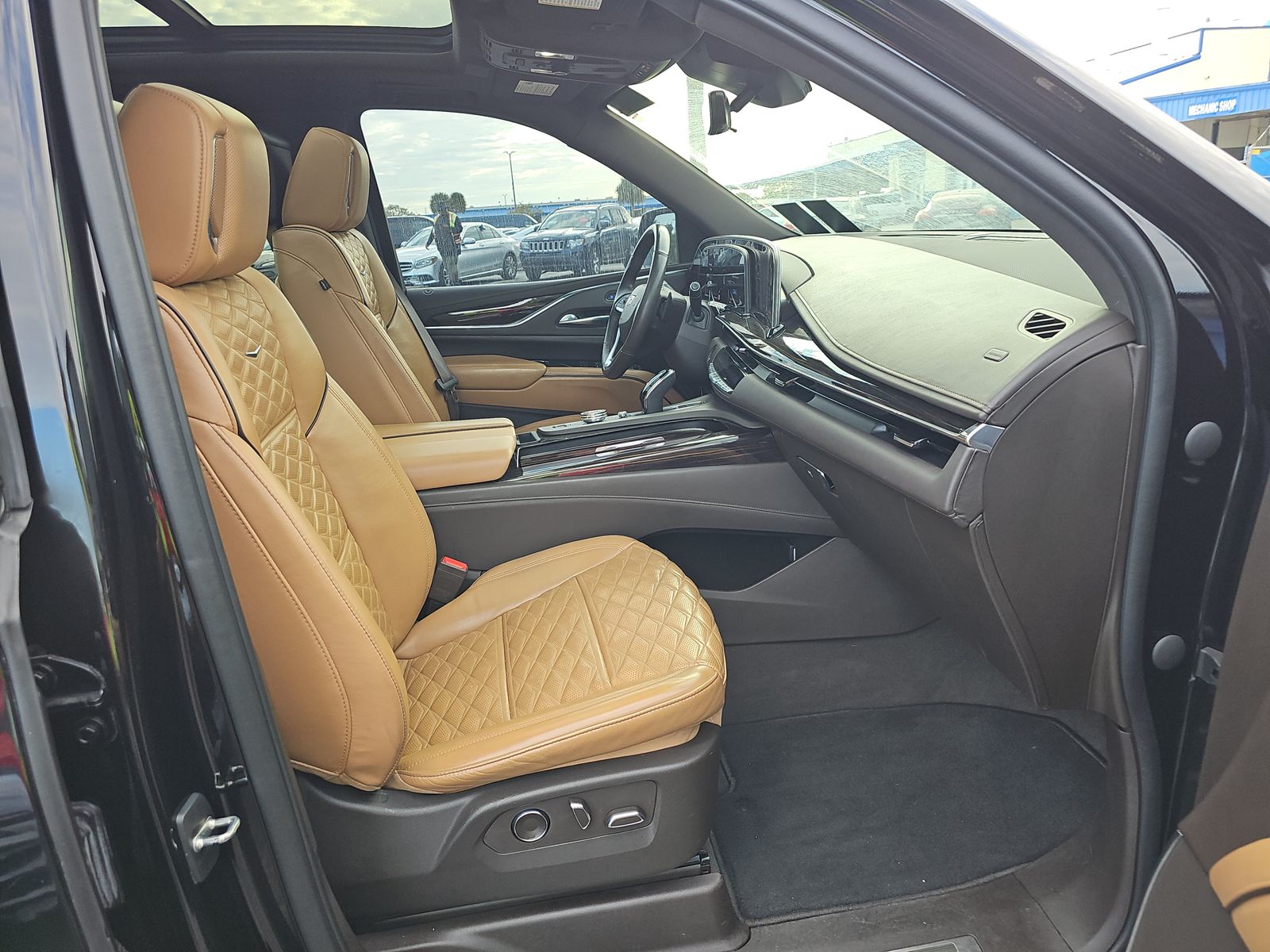 2021 Cadillac Escalade ESV Sport RWD