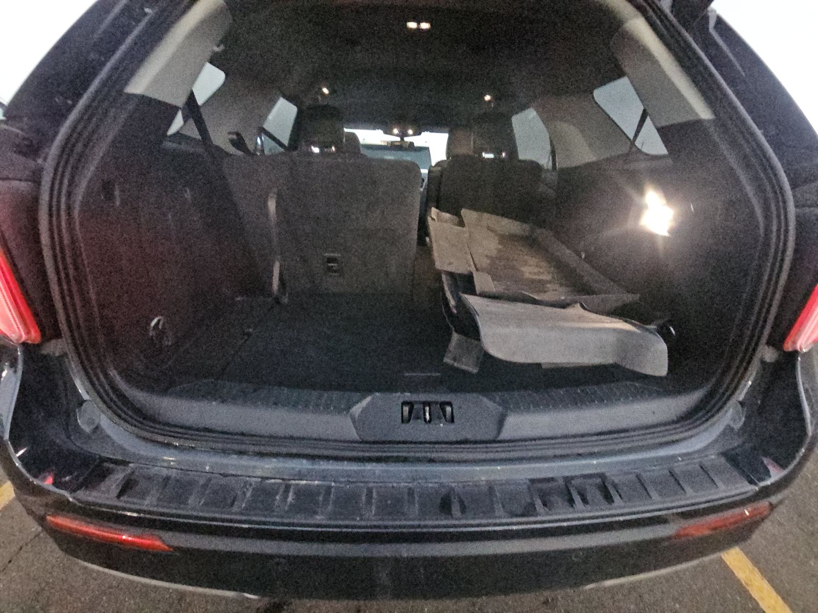 2023 Ford Explorer XLT AWD