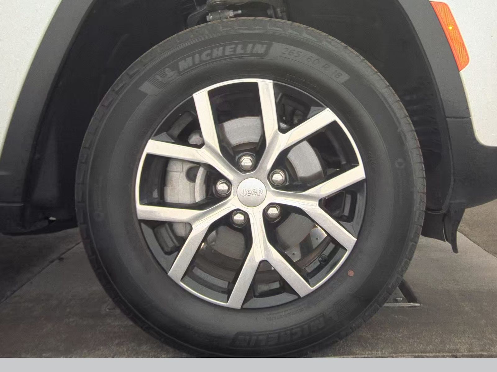 2024 Jeep Grand Cherokee Limited AWD