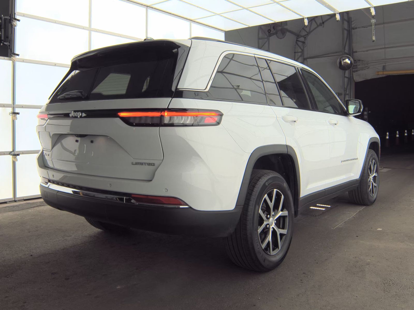2024 Jeep Grand Cherokee Limited AWD