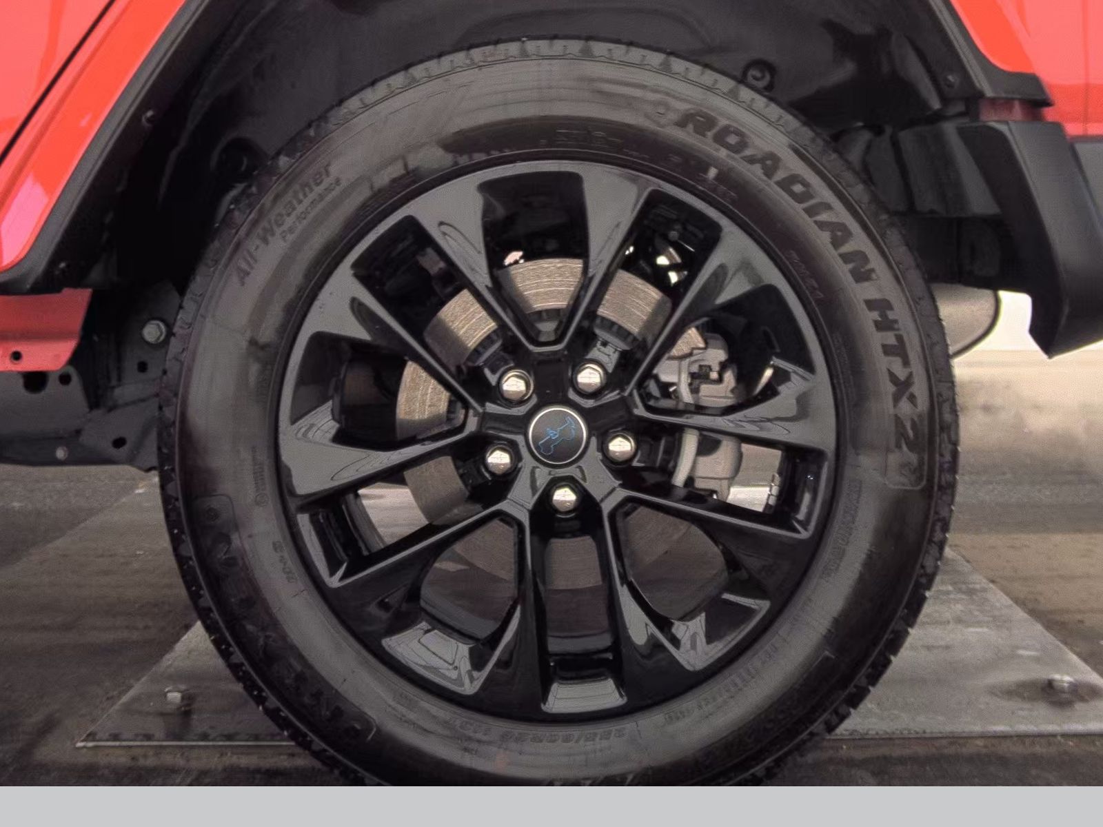 2025 Jeep Wrangler 4xe Sahara AWD