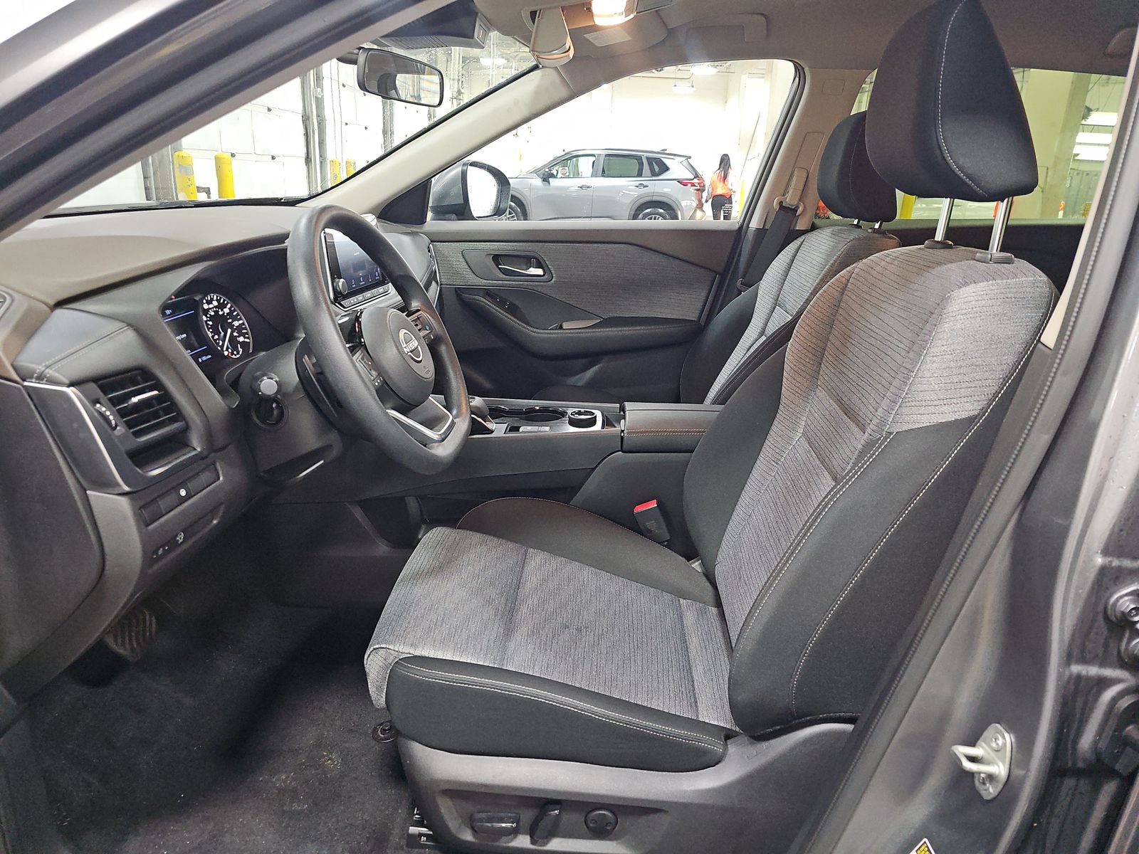 2023 Nissan Rogue SV AWD