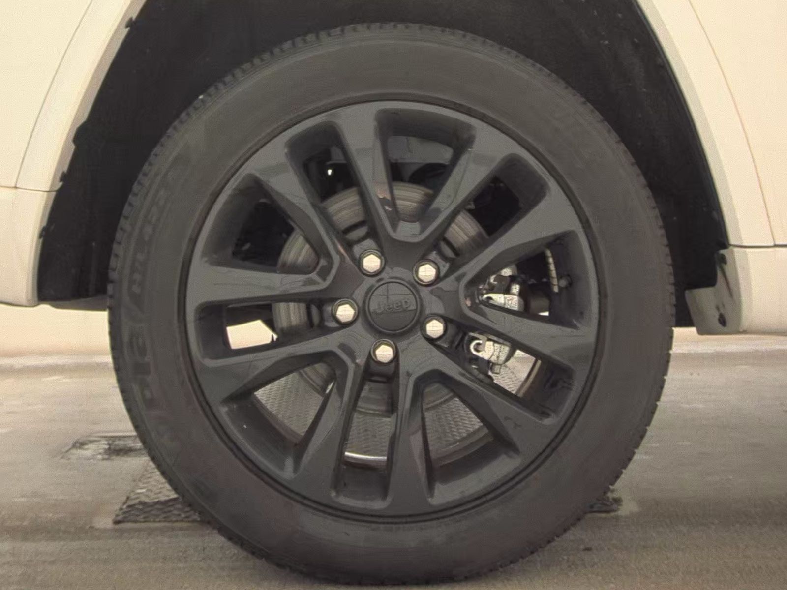 2022 Jeep Grand Cherokee Laredo X AWD