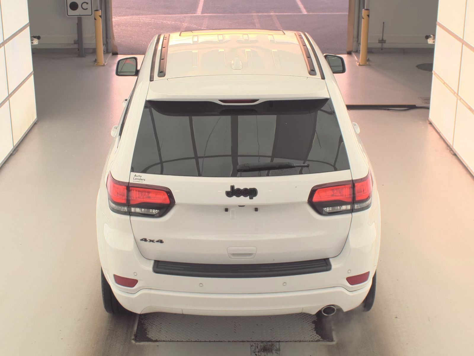 2022 Jeep Grand Cherokee Laredo X AWD