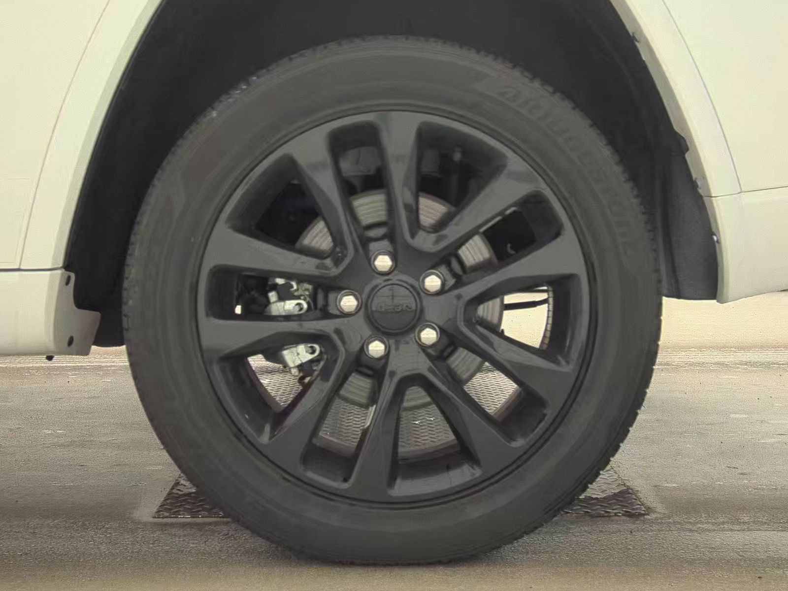 2022 Jeep Grand Cherokee Laredo X AWD