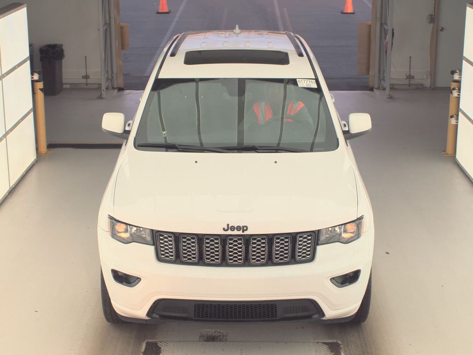 2022 Jeep Grand Cherokee Laredo X AWD