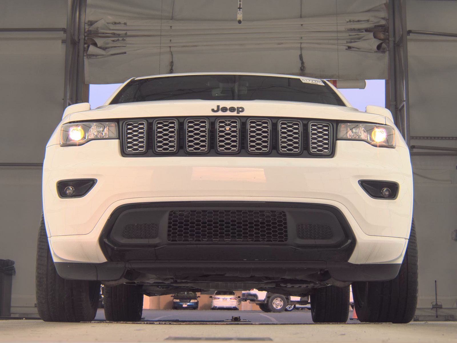 2022 Jeep Grand Cherokee Laredo X AWD