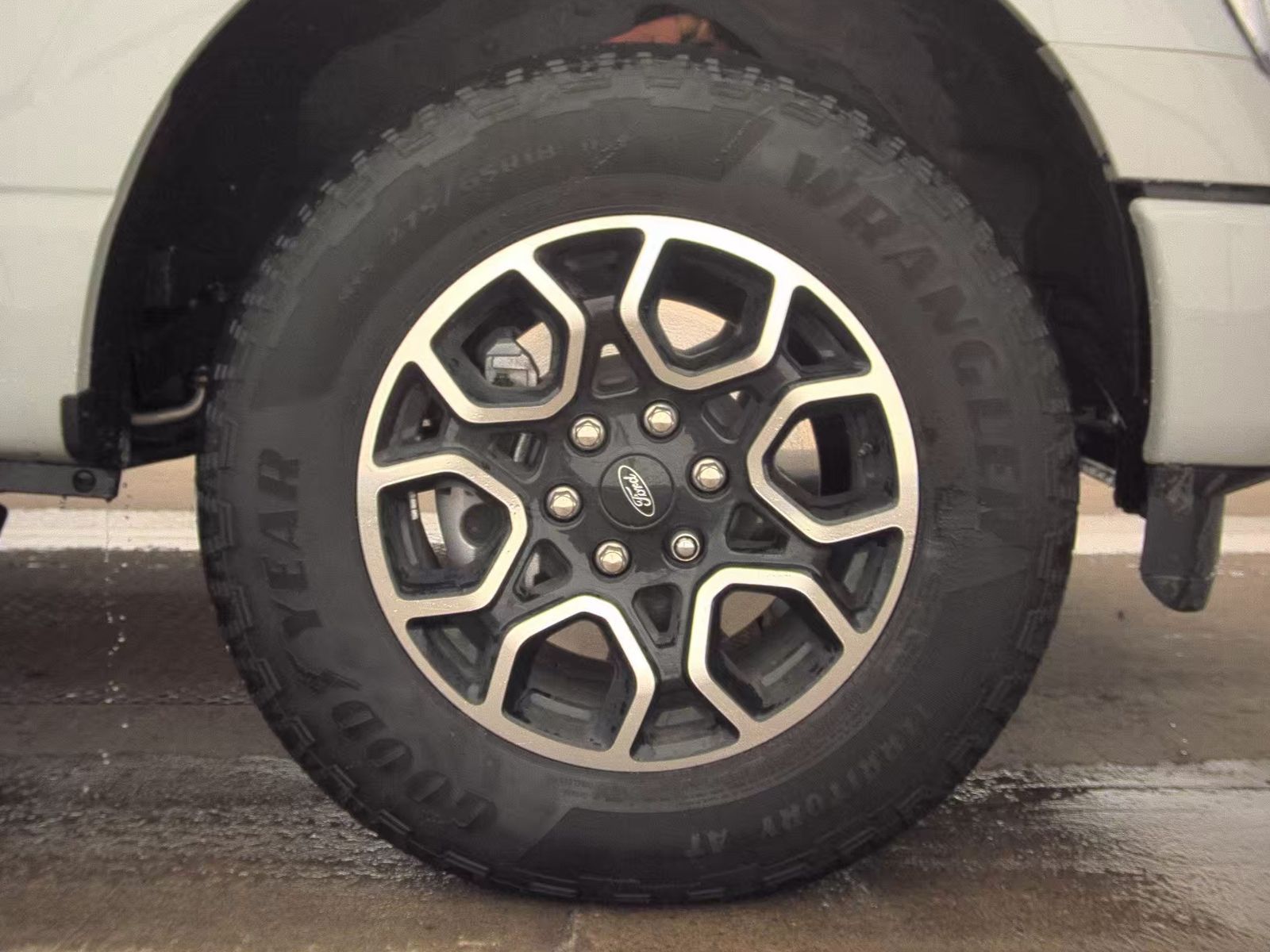 2023 Ford F-150 Hybrid XLT AWD