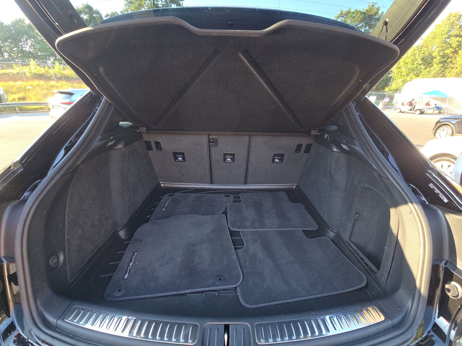 2024 Porsche Macan S AWD