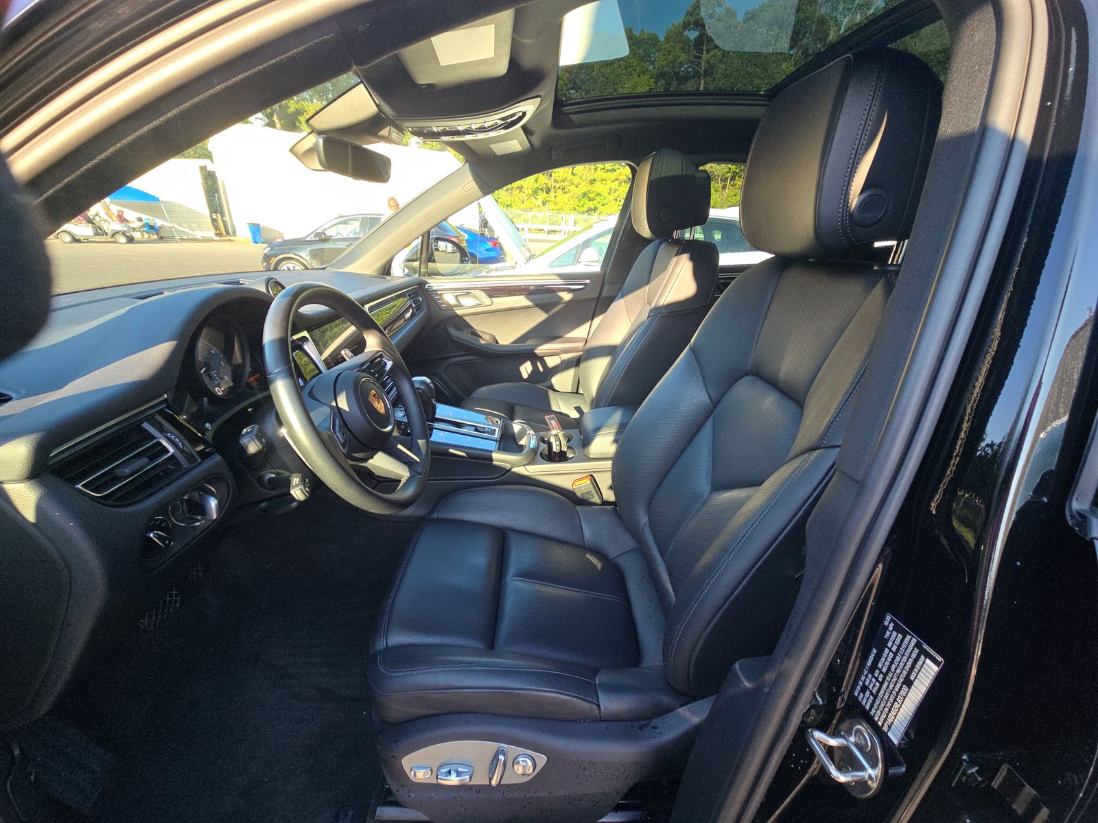 2024 Porsche Macan S AWD