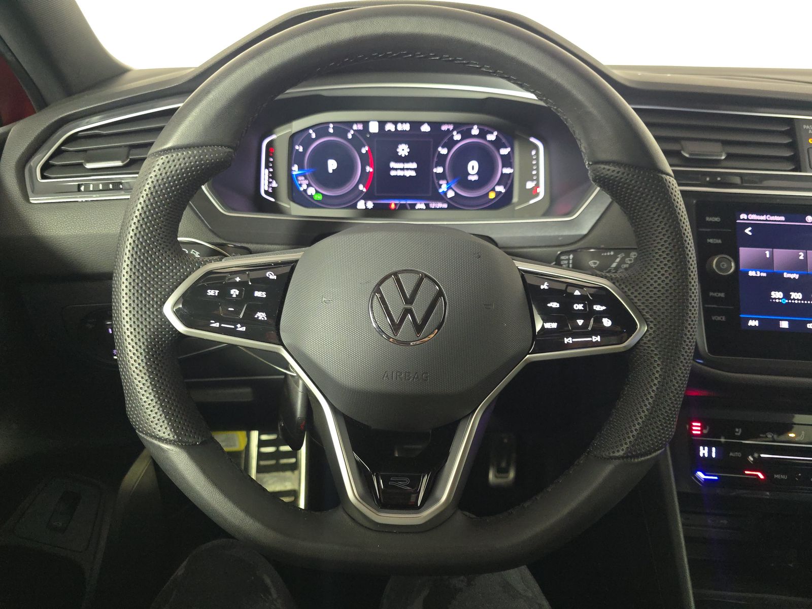 2024 Volkswagen Tiguan 2.0T SEL R-Line AWD