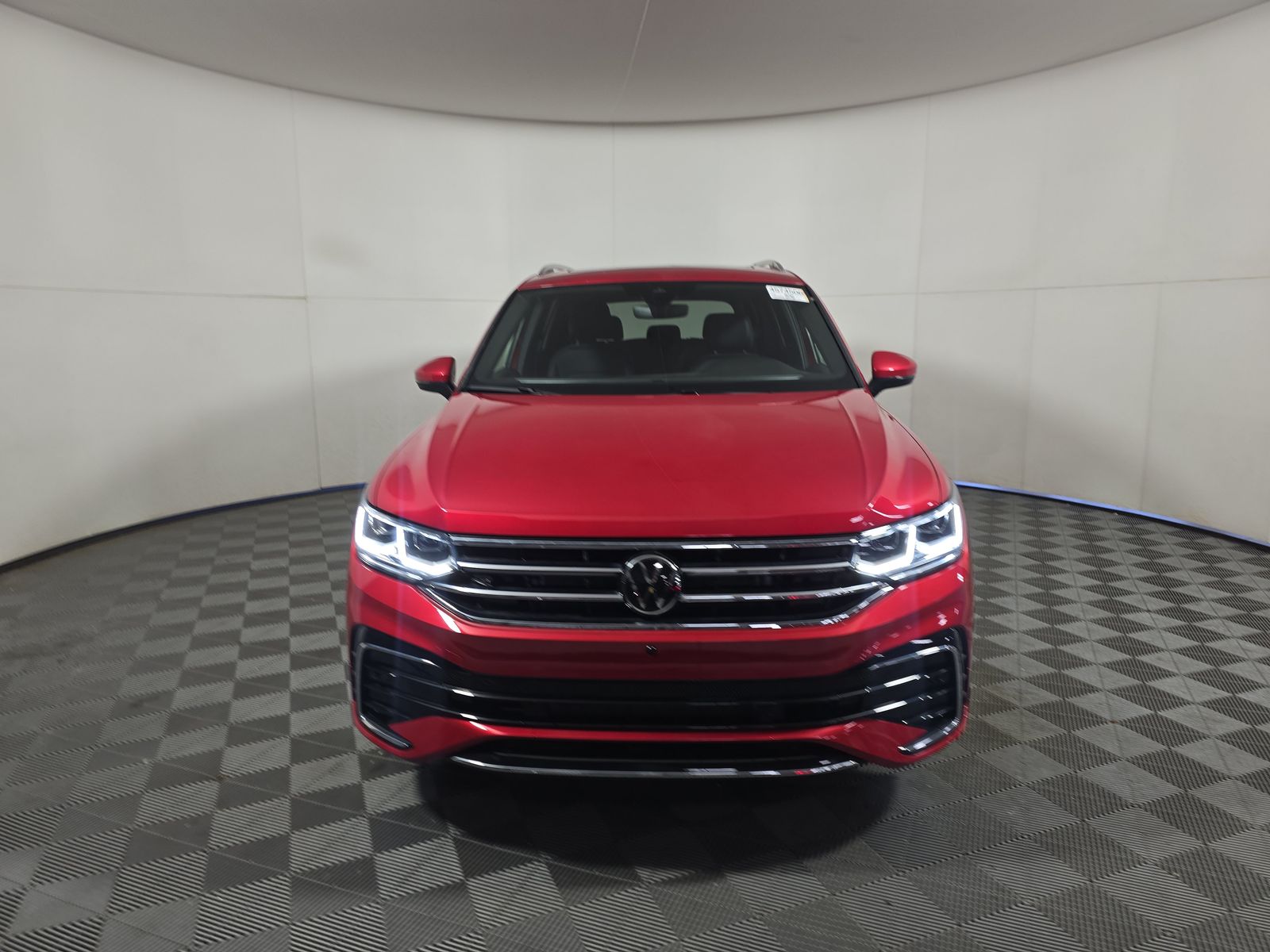 2024 Volkswagen Tiguan 2.0T SEL R-Line AWD