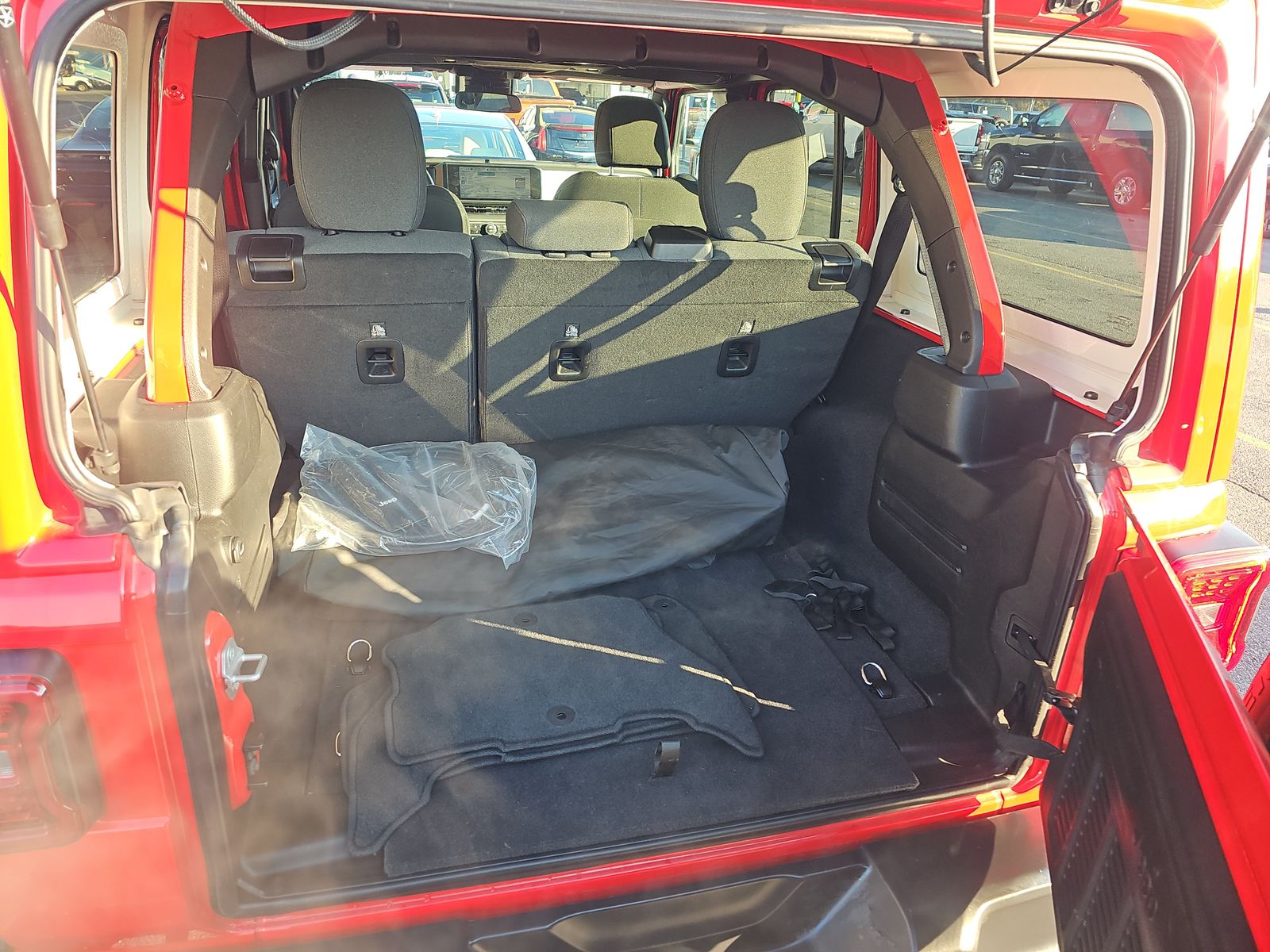 2025 Jeep Wrangler 4xe Sahara AWD