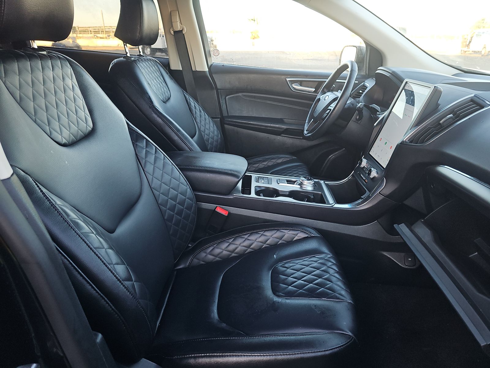 2024 Ford Edge Titanium AWD