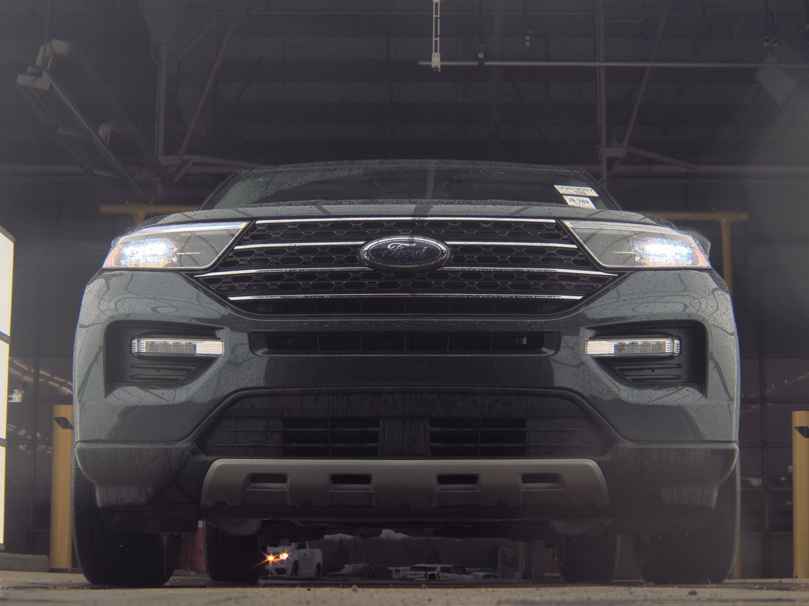 2023 Ford Explorer XLT AWD