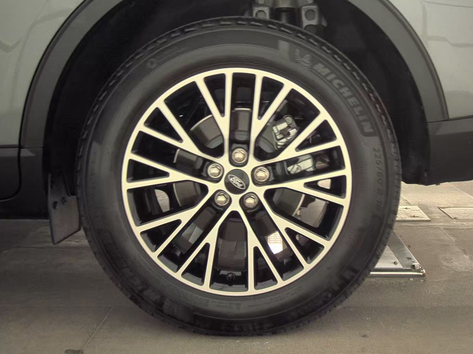 2024 Ford Escape Plug-In Hybrid FWD