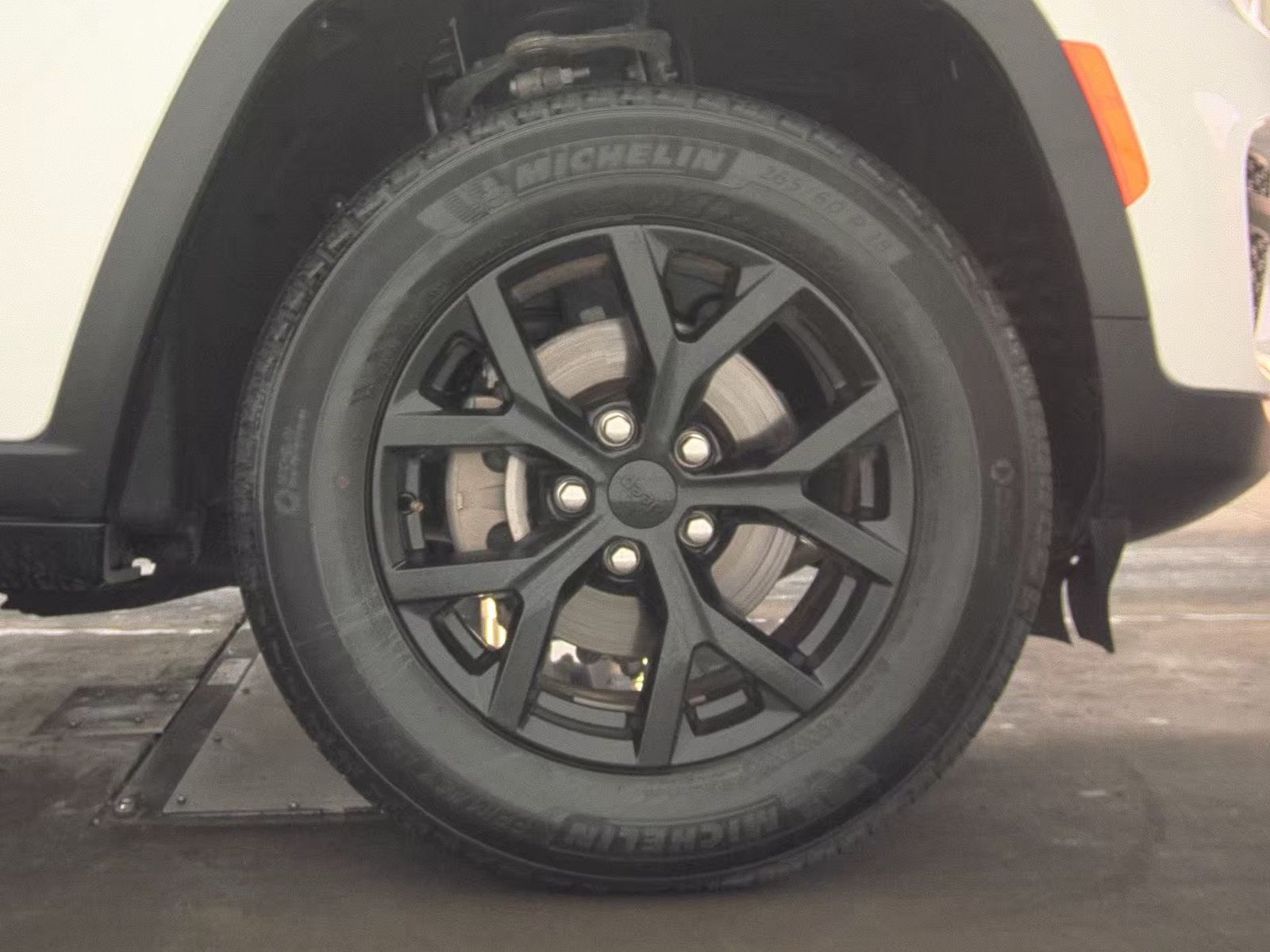 2024 Jeep Grand Cherokee Altitude AWD